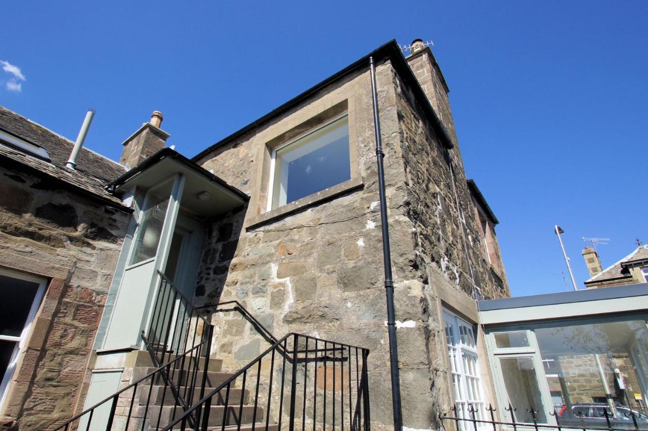 Comrie Old Schoolhouse Villa Exterior photo