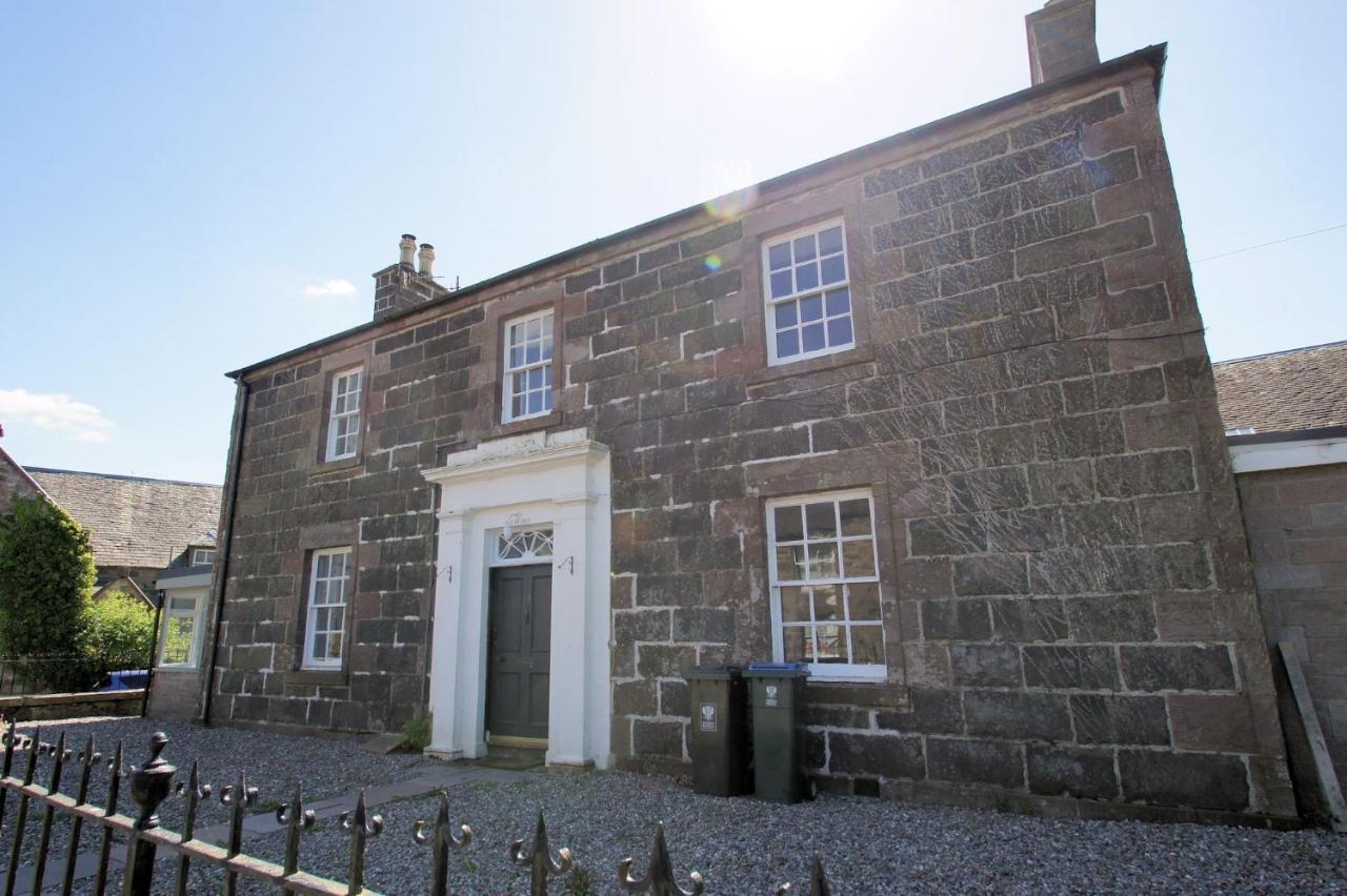 Comrie Old Schoolhouse Villa Exterior photo